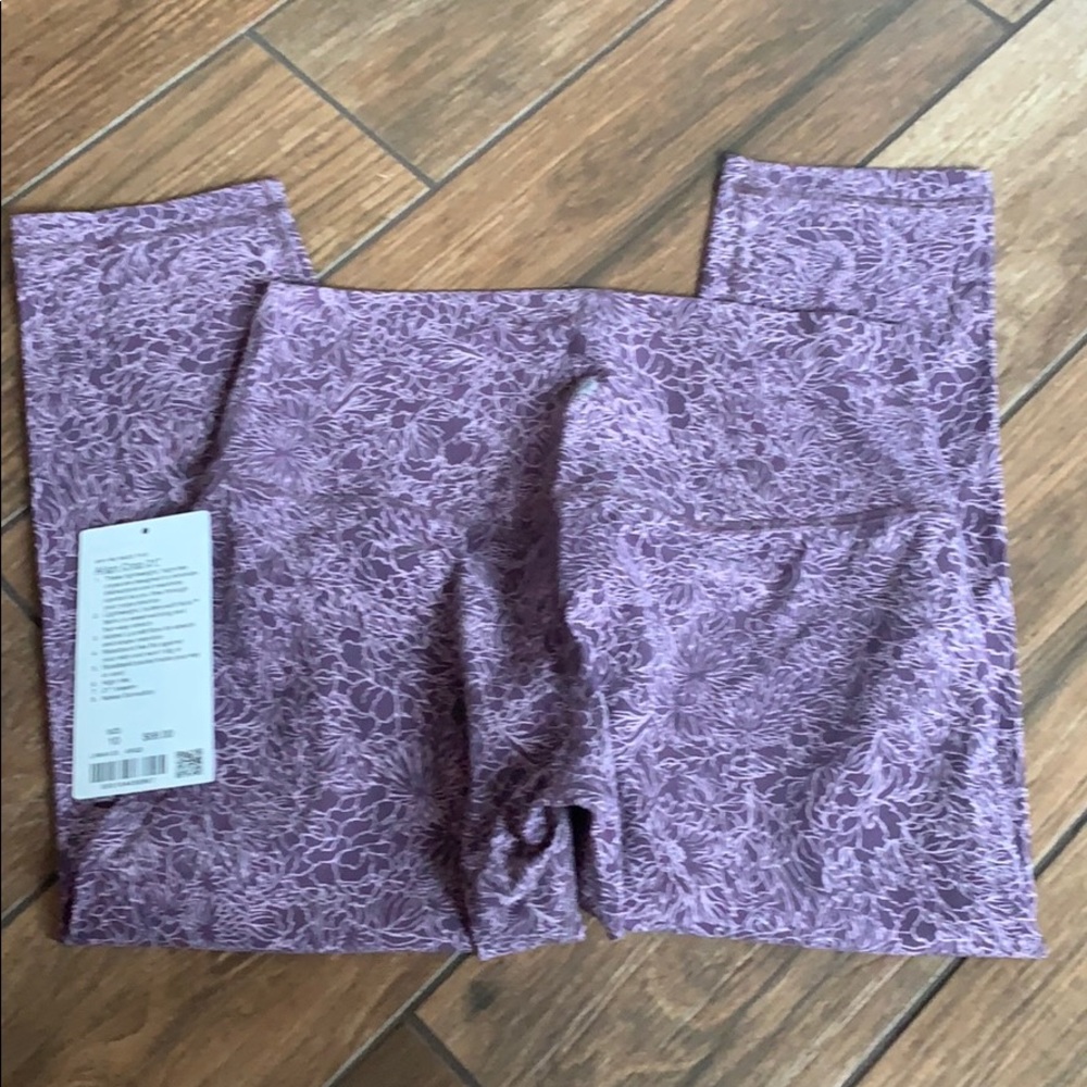 Lululemon align crop 21”